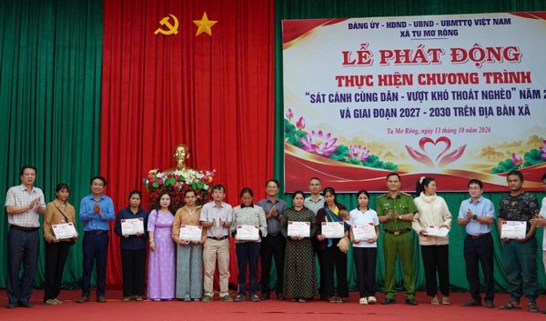 Quảng Ngãi: Xã Tu Mơ Rông triển khai chương trình “Sát cánh cùng dân, vượt khó thoát nghèo”