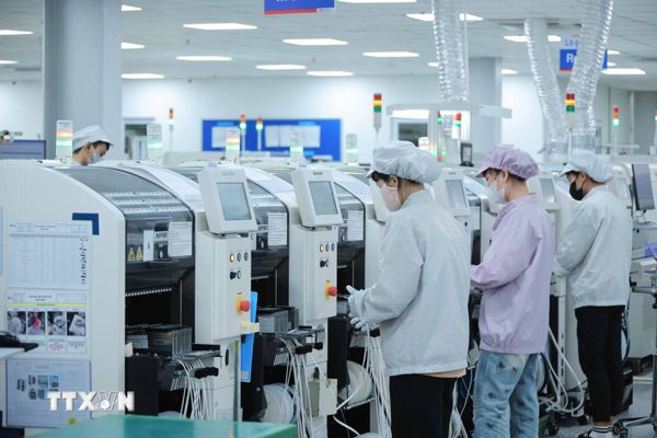 Quảng Ninh dẫn đầu cả nước về tăng trưởng kinh tế trong 9 tháng