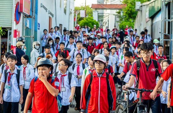 Quảng Ninh giải 'điểm nóng' giao thông cổng trường học