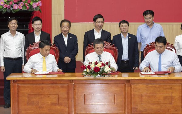 Quảng Trị 'bàn chuyện' khai thác đồng thời 2 sân bay, là hub trung chuyển, bay charter quốc tế