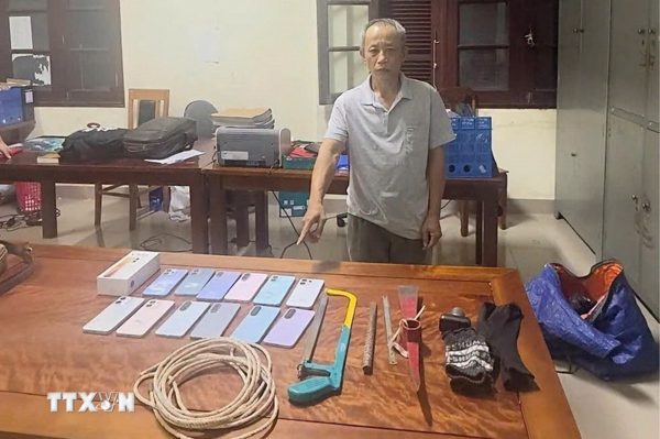Quảng Trị bắt giữ đối tượng trộm 33 chiếc điện thoại