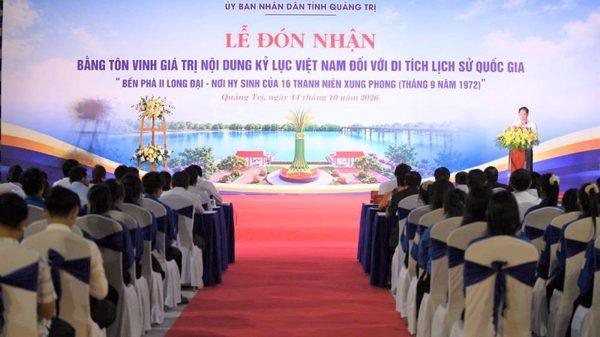 Quảng Trị đón nhận bằng tôn vinh giá trị nội dung kỷ lục Việt Nam cho Di tích lịch sử quốc gia Bến phà II Long Đại