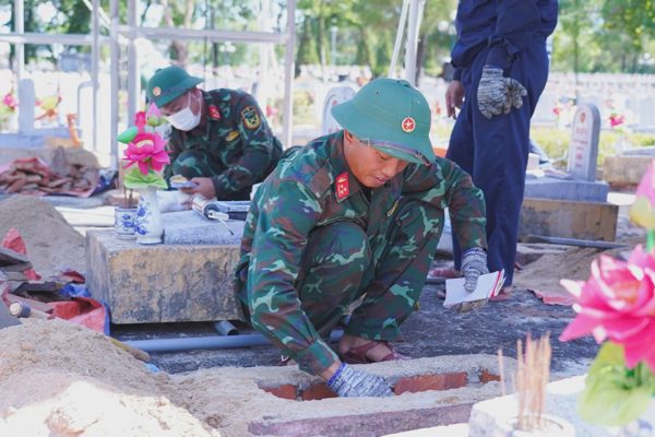 Quảng Trị mở gần 23.000 mộ liệt sĩ, lấy hơn 13.000 mẫu sinh phẩm