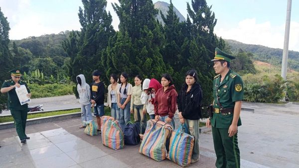 Quảng Trị: Trục xuất 9 công dân nước ngoài nhập cảnh trái phép