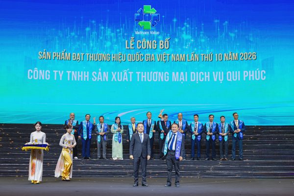 Qui Phúc được vinh danh tại Thương hiệu Quốc gia lần thứ 10