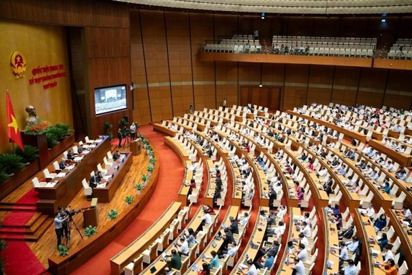 Quốc hội biểu quyết thông qua nhiều dự án luật, nghị quyết trong phiên bế mạc