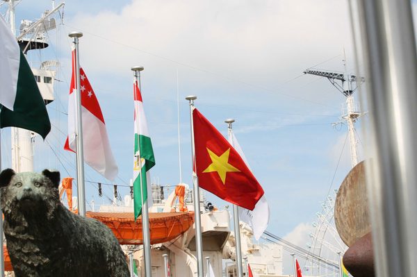 Quốc kỳ Việt Nam tung bay tại Asiad 20