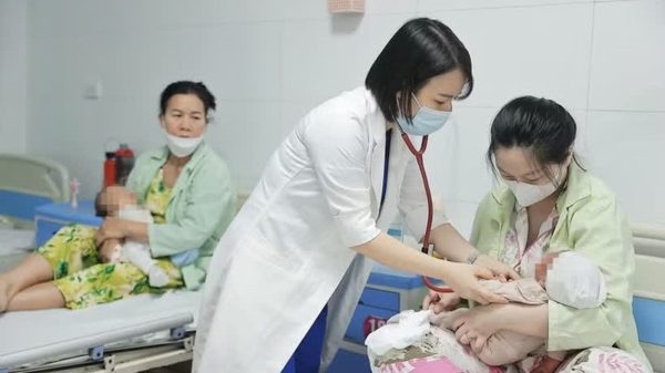Quy định chế độ phụ cấp ưu đãi nghề đối với nhân viên y tế