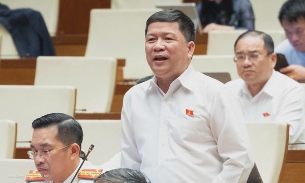 'Quy định rõ thời hạn chung cư có thể giúp giảm giá căn hộ cũ'