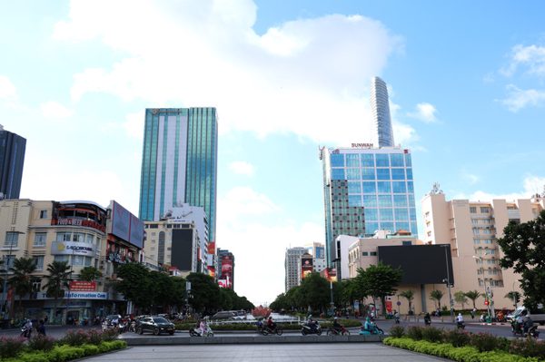 Quy hoạch TPHCM: Kết nối đồng bộ giữa metro và các khu dịch vụ - thương mại