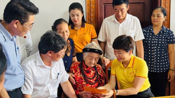 Quỹ Thiện Tâm hoàn thành trao quà tri ân tới 1.413 Bà Mẹ Việt Nam anh hùng