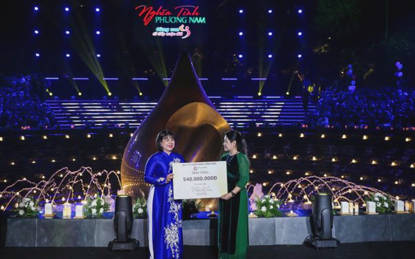 Quỹ từ thiện Bông Hồng Nhỏ đồng hành bảo trợ trẻ mồ côi vì COVID-19