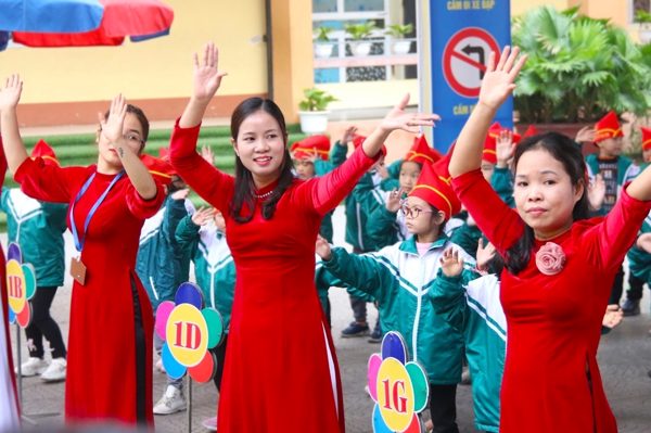 Quyền và trách nhiệm của hiệu trưởng, phó hiệu trưởng sau sắp xếp trường học