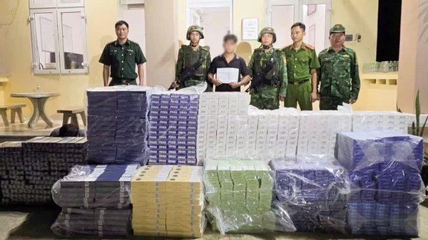 Quyết liệt đấu tranh phòng, chống buôn lậu thuốc lá