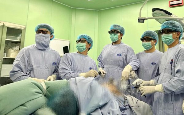 Ra máu âm đạo, người phụ nữ phát hiện mắc hai bệnh ung thư cùng lúc