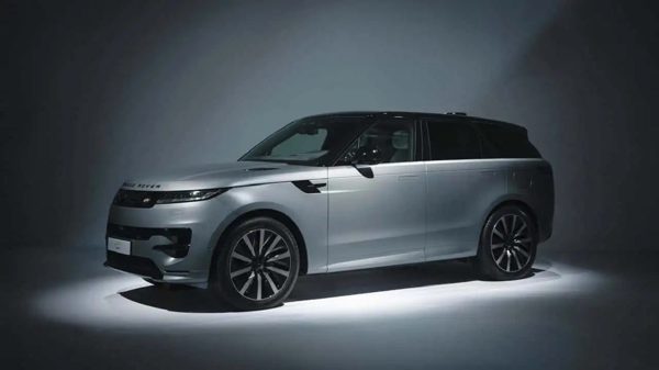 Range Rover Sport Electric: SUV điện công suất 542 mã lực, chạy 609 km/lần sạc