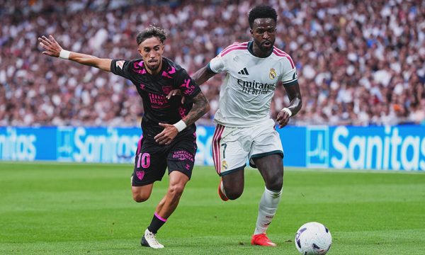 Real chơi tốt hơn khi vắng Vinicius?