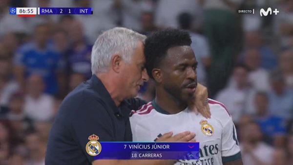 Real Madrid suýt trả giá vì Vinicius