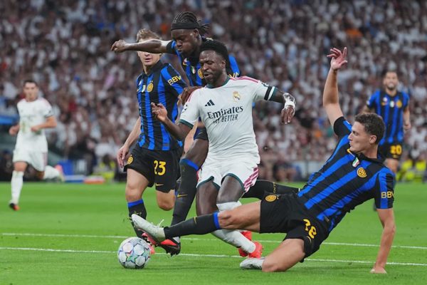 Real Madrid thắng Inter Milan trong ngày đặc biệt của HLV Mourinho