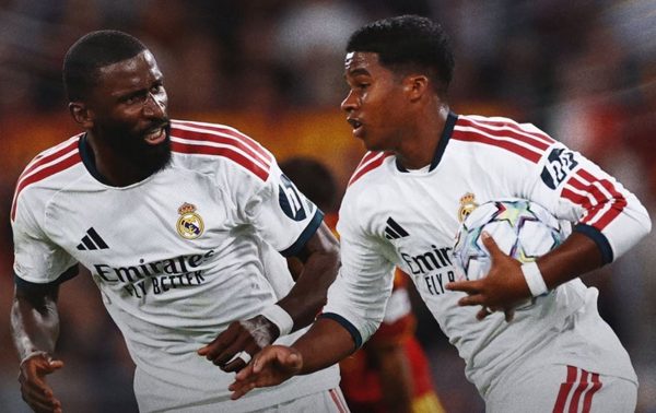Real Madrid và AS Roma rượt đuổi tỷ số trong trận cầu điên rồ 7 bàn thắng
