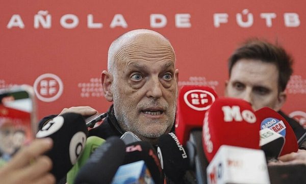 Real yêu cầu Chủ tịch La Liga từ chức