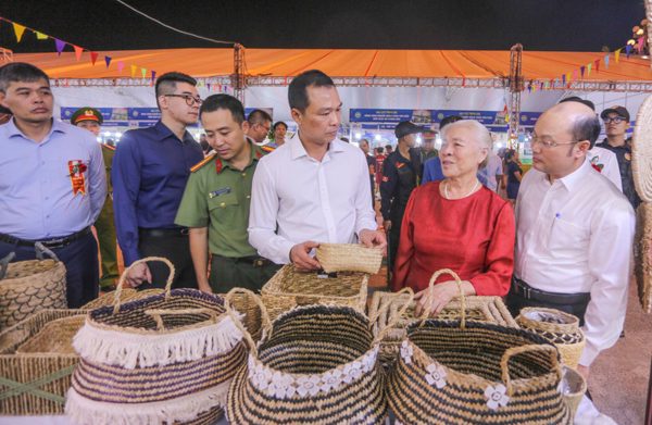 RISEP tiếp sức sản phẩm công nghiệp nông thôn vươn xa