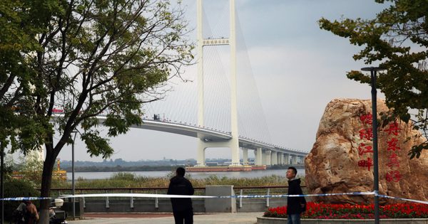 Rộ tin lãnh đạo Triều Tiên Kim Jong-un qua cầu mới, gặp Thủ tướng Trung Quốc