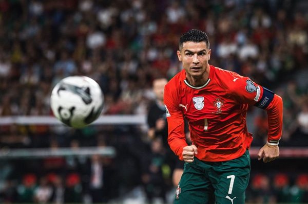 Ronaldo âm thầm giã từ đội tuyển Bồ Đào Nha?