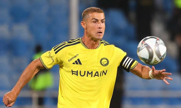 Ronaldo bị kéo vào tin giả về lễ bốc thăm Champions League