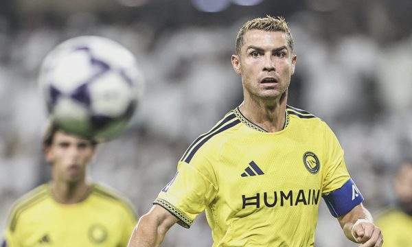 Ronaldo chơi trọn trận, Al Nassr thảm bại ở Cup C1 châu Á