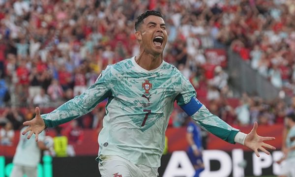 Ronaldo lên kế hoạch mua lại Al Nassr