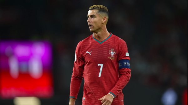 Ronaldo nhận án phạt 'có cũng như không' vì bỏ tuyển quốc gia