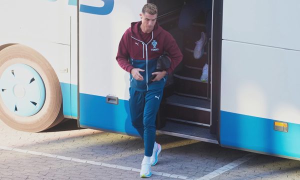 Ronaldo rời đội tuyển Bồ Đào Nha