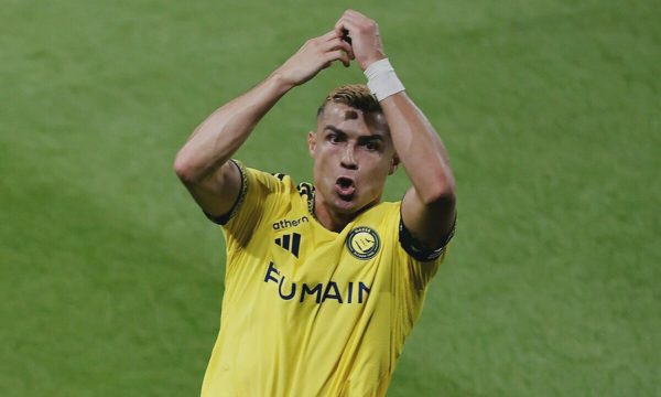 Ronaldo tỏa sáng giúp Al Nassr tìm lại mạch thắng