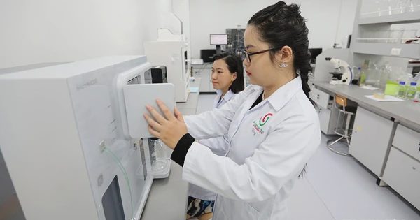 Rộng cửa đón người tài vào khu vực công