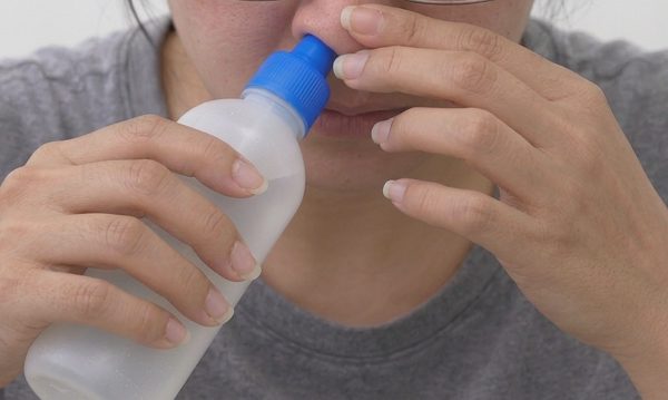 Rửa nước muối sinh lý có giảm viêm mũi dị ứng?