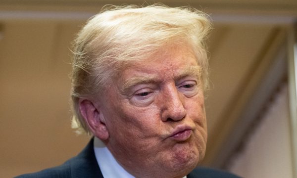 Rủi ro từ sự khó đoán của ông Trump