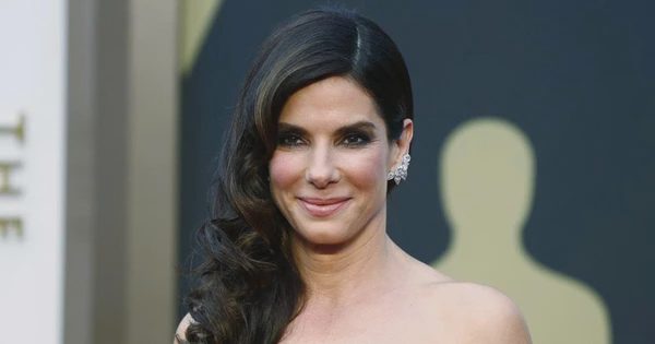 Sáu năm đầy đau khổ của minh tinh Sandra Bullock
