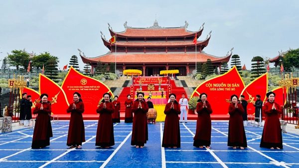 Sắc màu văn hóa Đất Tổ tại sự kiện “Cội nguồn di sản giữa lòng Thủ đô”