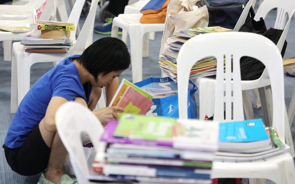 Sách giáo khoa: Nhật, Pháp, Singapore làm thế nào?