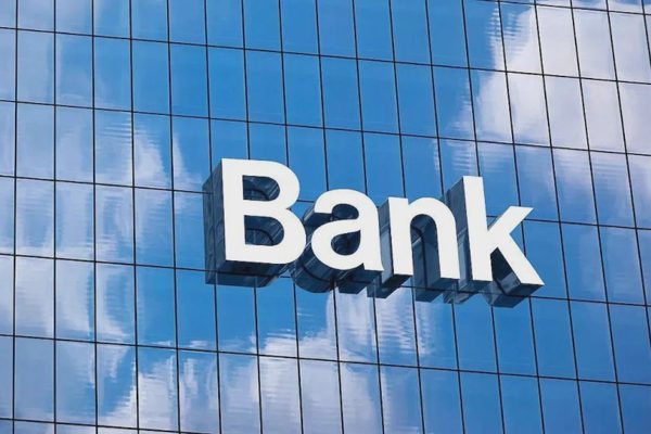 Sacombank, OCB, SeABank… đồng loạt thay lãnh đạo cấp cao