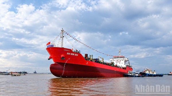 Saigon Shipmarin hạ thuỷ thành công tàu chở dầu 9.000m3