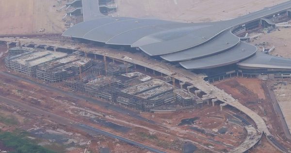 Sân bay Long Thành, nhìn từ trực thăng quân sự