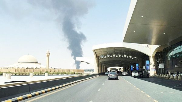 Sân bay ở Thủ đô Saudi Arabia bị tấn công