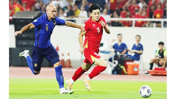 Sân chơi mới cho bóng đá khu vực