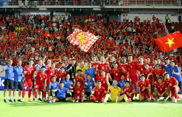 Sẵn sàng trước sóng cả