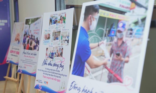 San sẻ gánh nặng chi phí với người bệnh ung thư