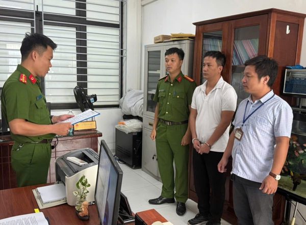 'Sập bẫy' lừa đảo kinh doanh sim số đẹp, người phụ nữ bị chiếm đoạt hàng tỷ đồng