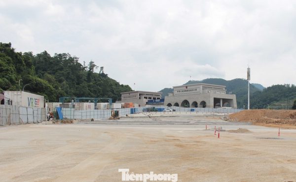 Sắp có làn cửa khẩu thông minh ở biên giới Lạng Sơn