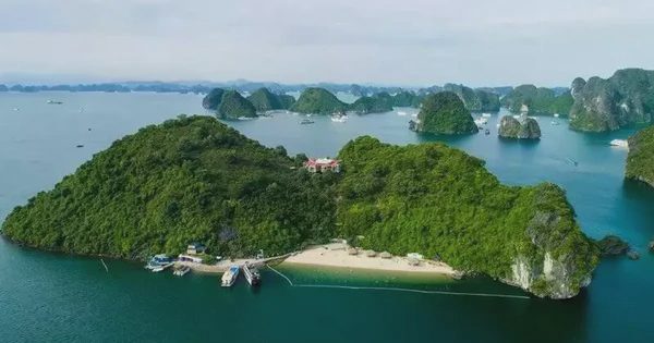 Sắp đón khách đến bãi biển đẹp nhất thế giới tại Việt Nam